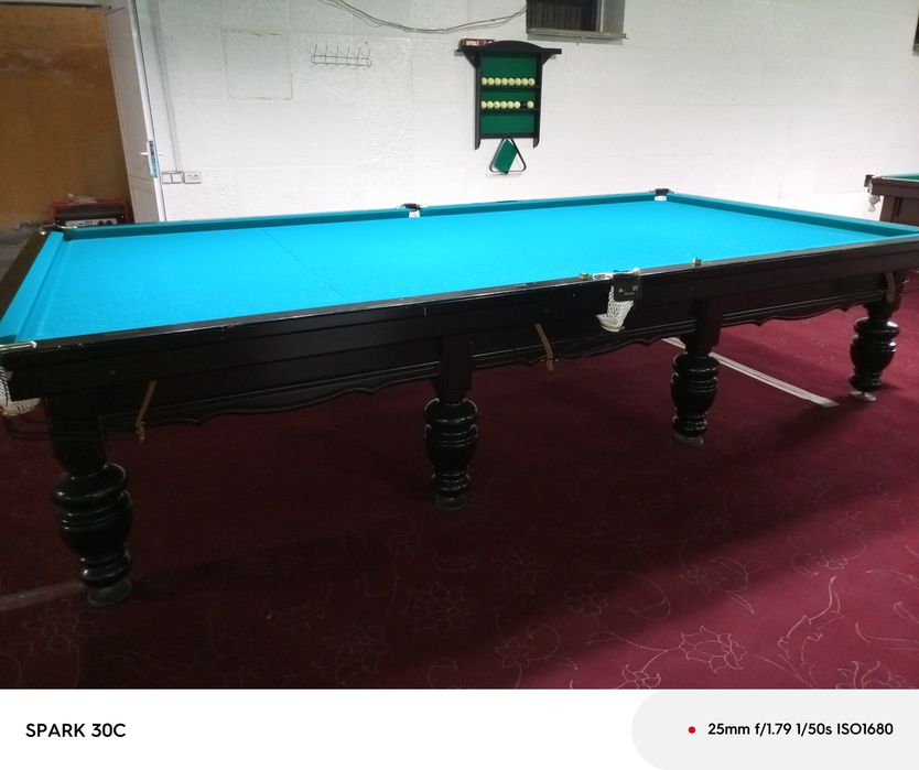 2ta bilyardni stol sotiladi 4000$