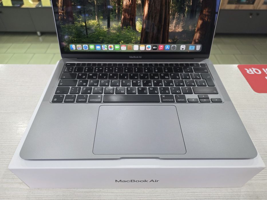 Apple Macbook Air 13 (M1, 8 Gb DDR4)
