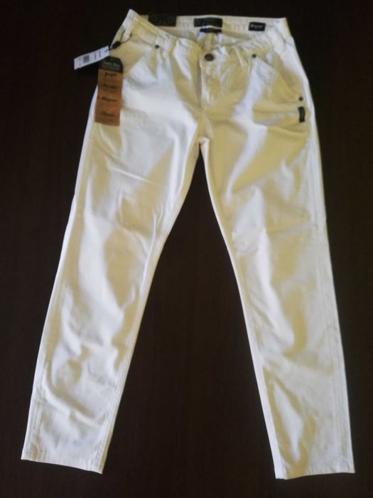 Нови американски дънки Silver Jeans модел Gwen Chino размер L 28