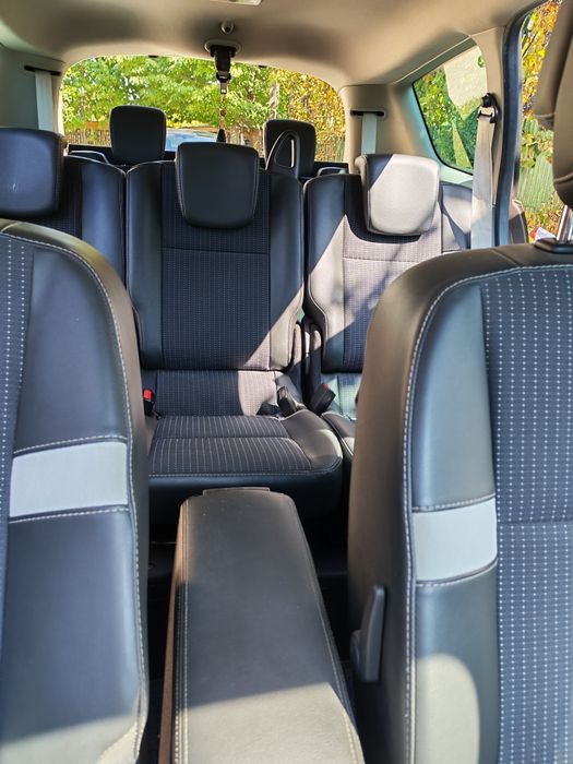 De vanzare Renault Grand Scenic