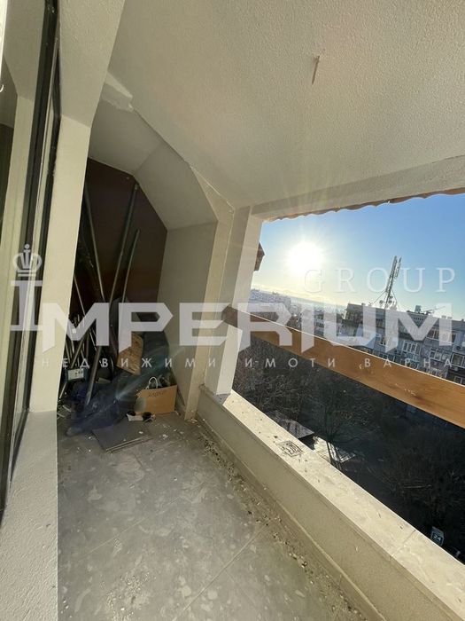 Продава се Тристаен апартамент в Варна, Левски - 105 кв.м за 1904 €/кв.м - Снимка #9