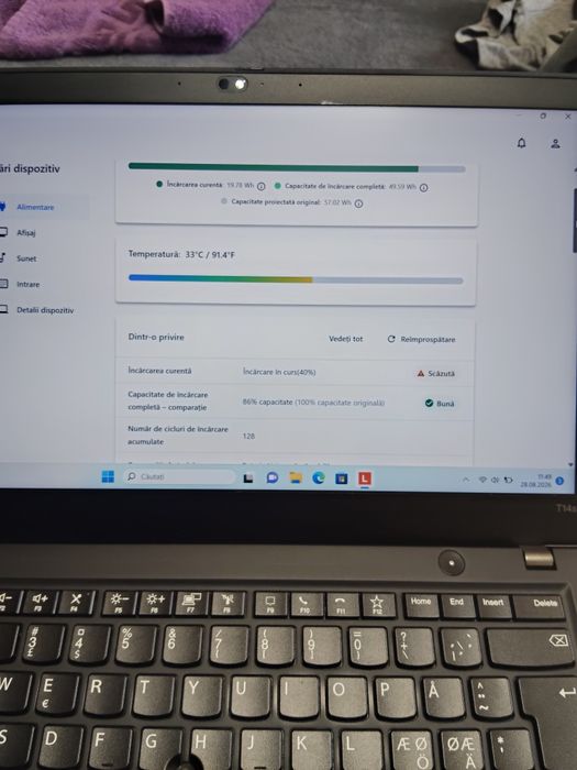 Lenovo Thinkpad T14S gen 1 ,i7-10610u,16gb RAM ,ssd 256 GB ,display 14 inch touchscreen ,bateria ok uzura 14%