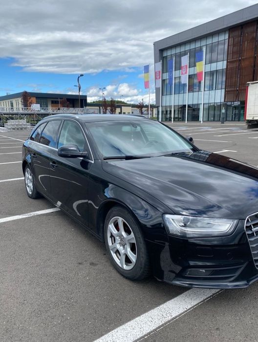 AUDI A4 2012 — imagine 2