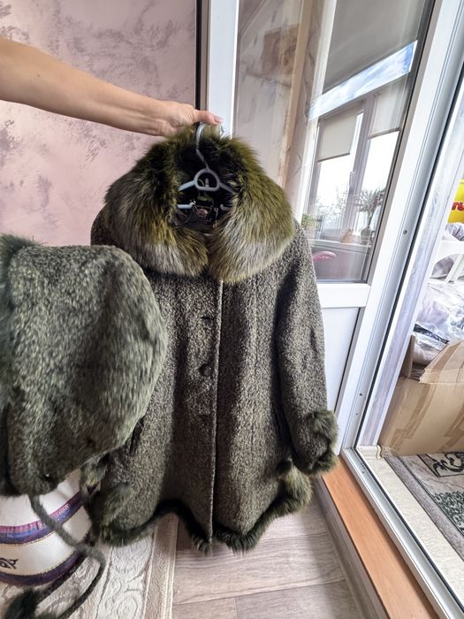 Женскпя одежда юбка пиджак пальто