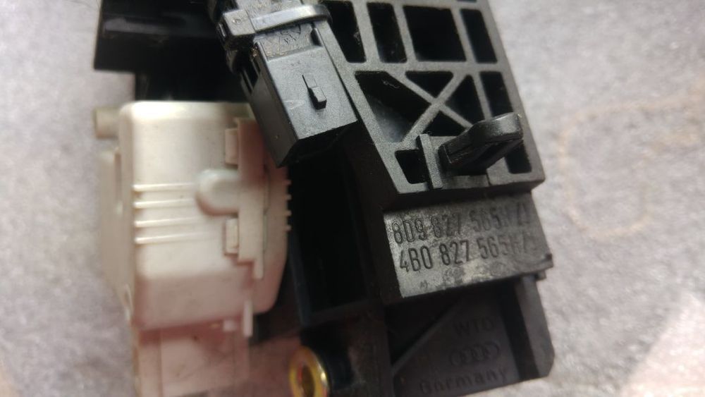 maner deschidere haion audi a6 c5  break 2002 4b0827565h