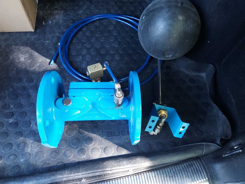 Vana cu plutitor GAMAK PN 16 DN 65