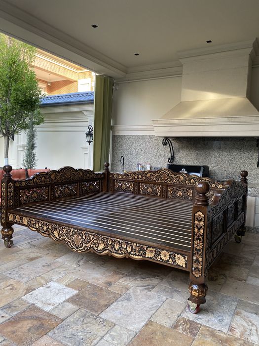 Тапчан из ёнгок и бесетка на заказом