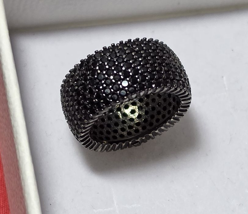 Inel lat din argint rodiat negru cu onix fațetat,10 mm