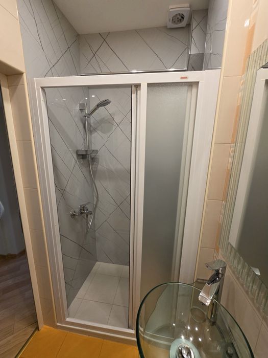 Дава се под наем Тристаен апартамент в София, Медицинска академия - 95 кв.м за 970 € - Снимка #7