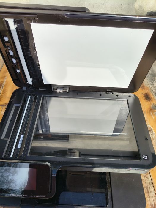 Imprimanta HP  PhotoSmart 7520