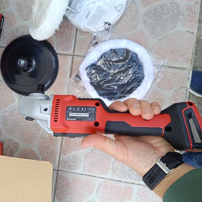 Акумулаторна полираща машина EINHELL