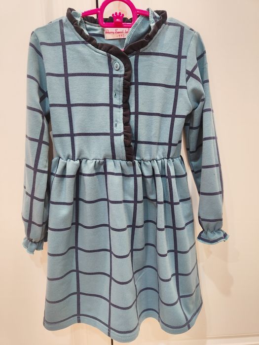 Продам праздничные платья