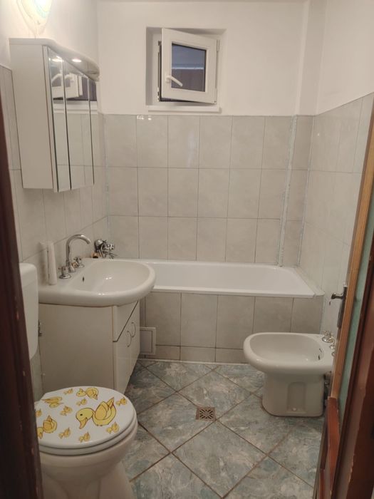 Apartament  de  Vanzare+Mansarda  – TÂRGU NEAMȚ –