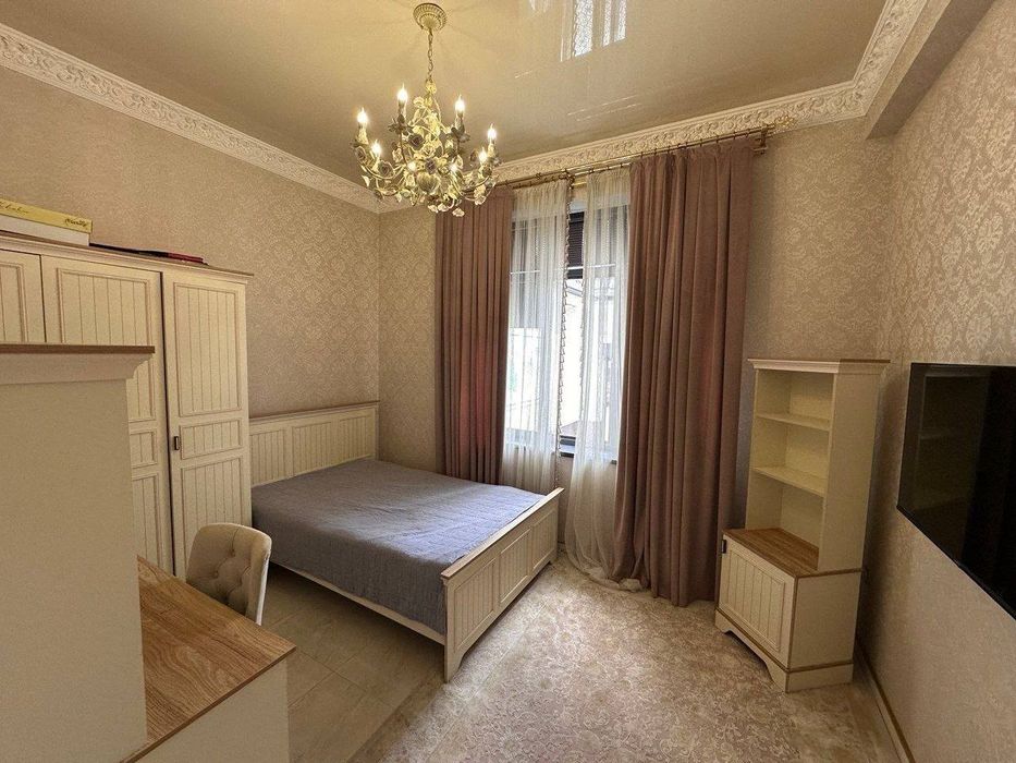 Продаётся Дом, центр Луначарского,2.4 сотки МирзоУлугбекский р-н