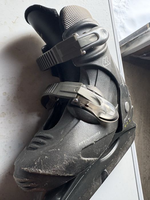 Продам коньки девочка