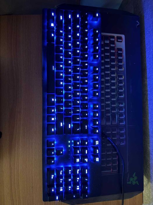Razer Huntsman RGB Gaming Keyboard  Purple Switch