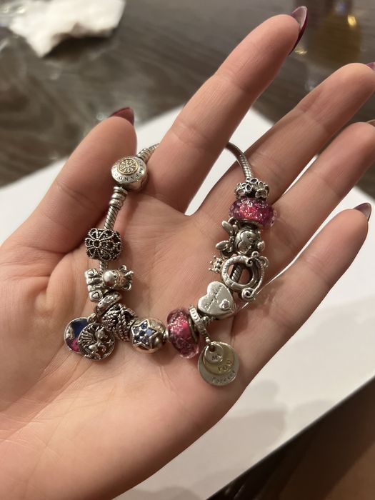 Оригинална Гривна Пандора с талисмани