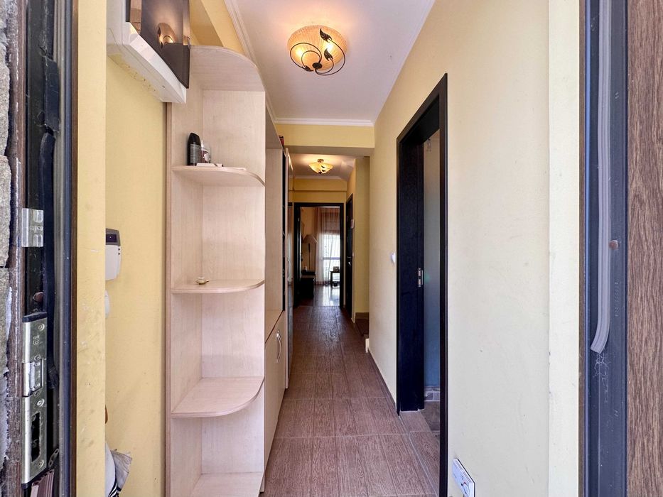 Продава се Къща в с. Кошарица, Област Бургас - 239 кв.м за 2406 €/кв.м - Снимка #6