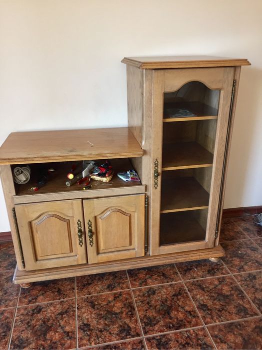 Стилно обзавеждане за хол!