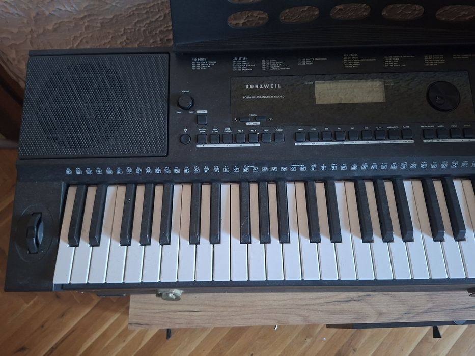 Синтезатор kurzweil kp100