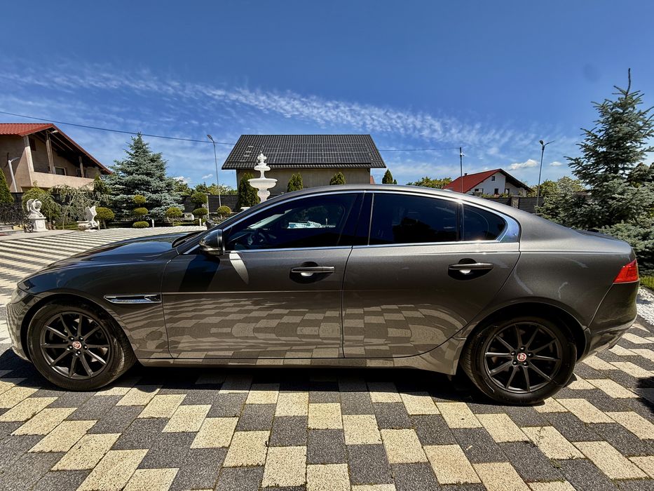 Vand Jaguar XE 2.0 D 164cp 2016 IMPECABIL!167.000km
