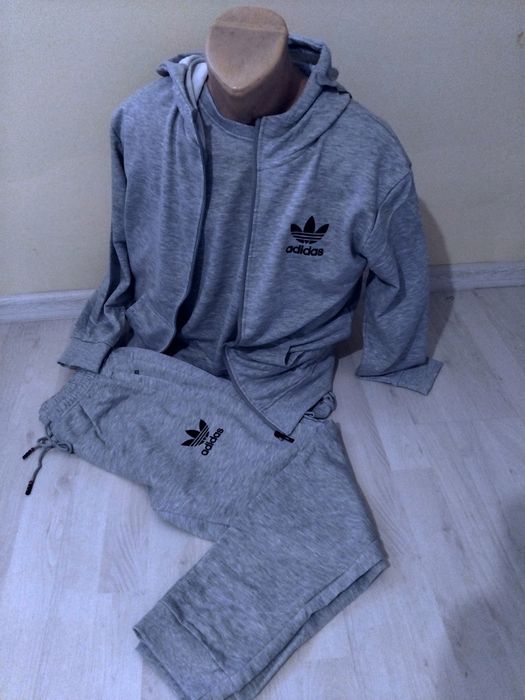 Trening bărbătesc Adidas și Nike   din 3 piese.