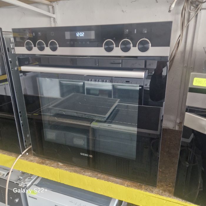 Комплект фурна и плот за вграждане SIEMENS Pyrolyse