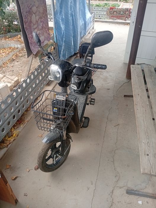 Продам электро скутер