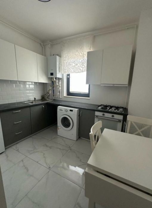 Inchiriez studio Iuliu Maniu nr 405
