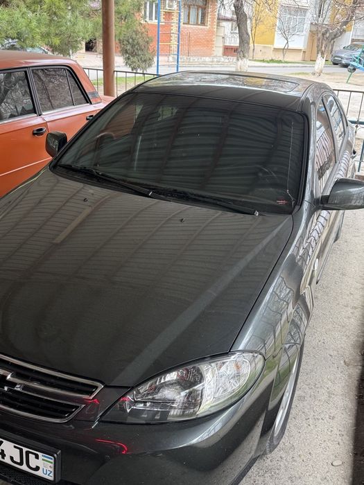 Жентра сотилади.