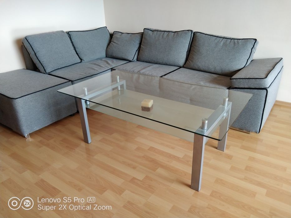 Холова гарнитура Виденов с маса и килим