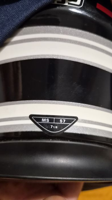 AGV k-5 S с подарък комуникационни устройство