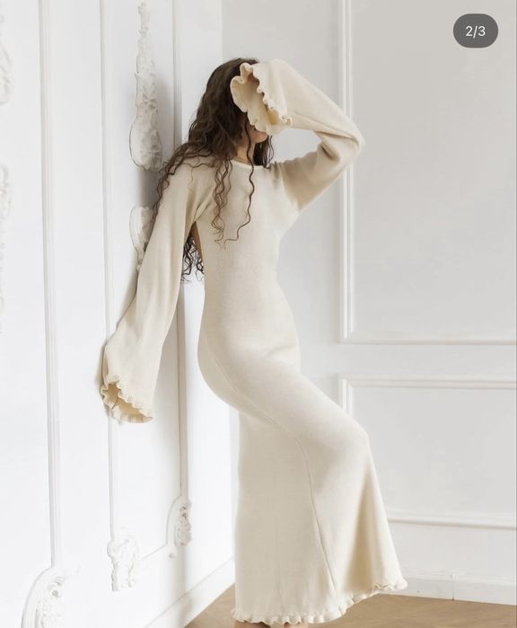 Женское платье «петелька