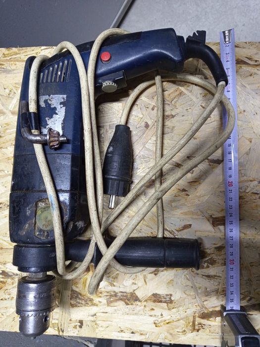 Продается дрель.