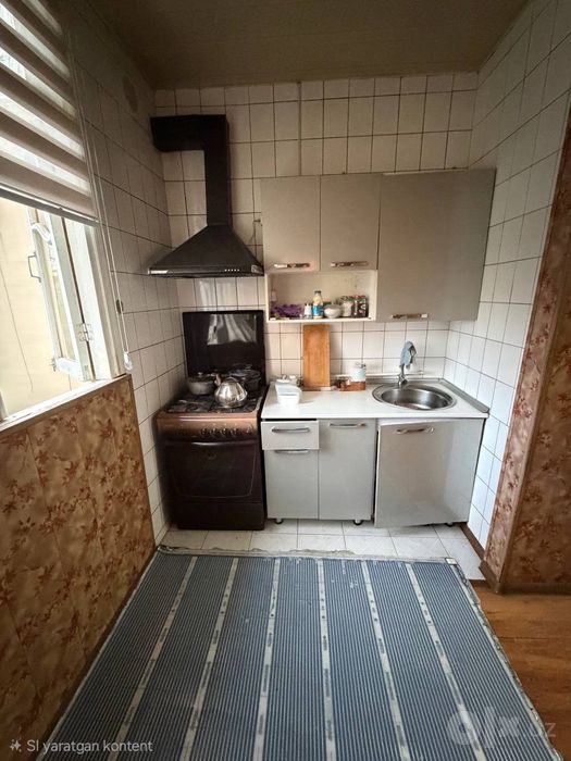 Kvartira sotiladi 69.30 m² . Uchtepa tumanida joylashgan.