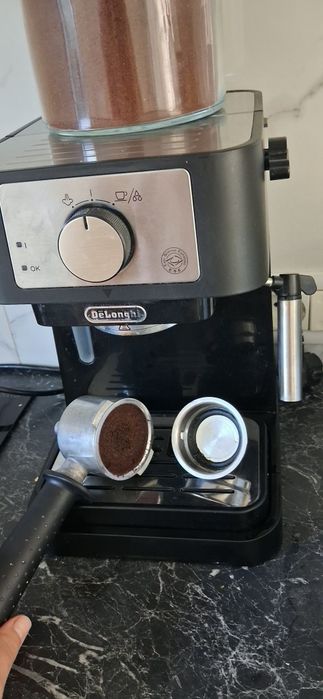 Aparat cafea Delonghi