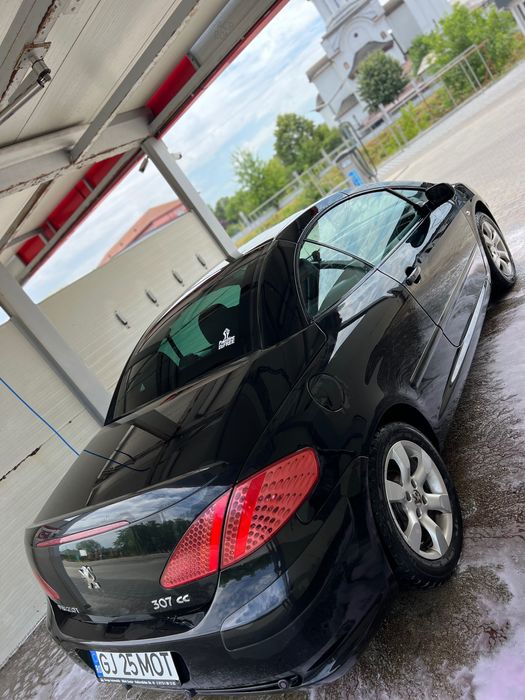 Vând Peugeot 307 CC Facelift