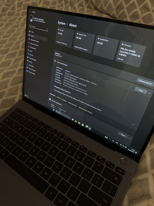 Huawei Matebook X Pro i7 16GB RAM 512 GB SSD