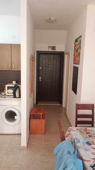 Дава се под наем Двустаен апартамент в Свети Влас - 45 кв.м за 306 € - Снимка #1