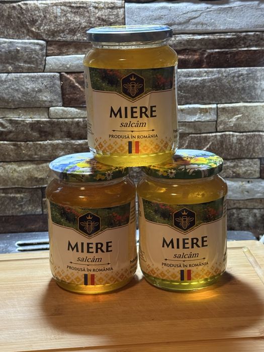 Miere de salcam
