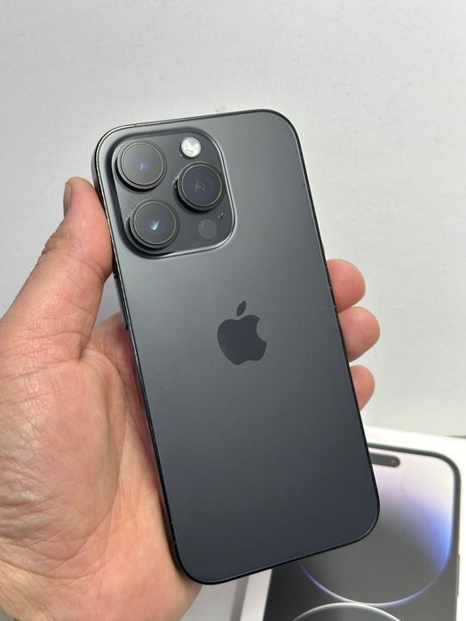 Продам Айфон 14 Про 256г