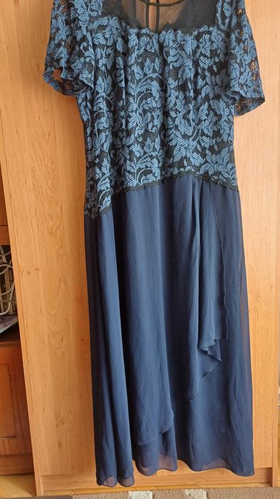 Рокля Люсил 56 номер