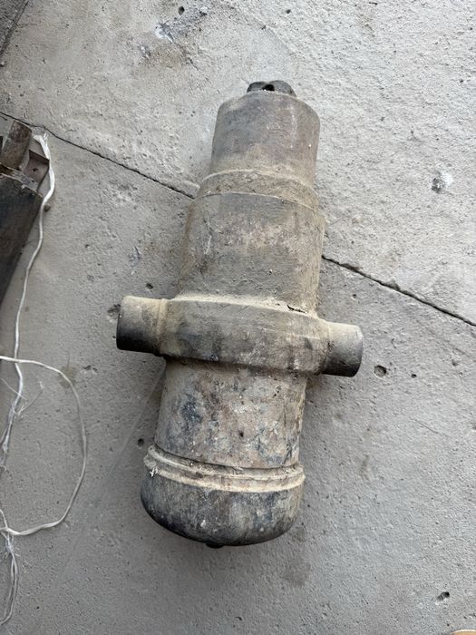 Zil bortni kutaradigan nasos holati yaxshi bort ham sotiladi