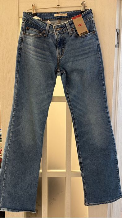Продам джинсы бренд Levi’s