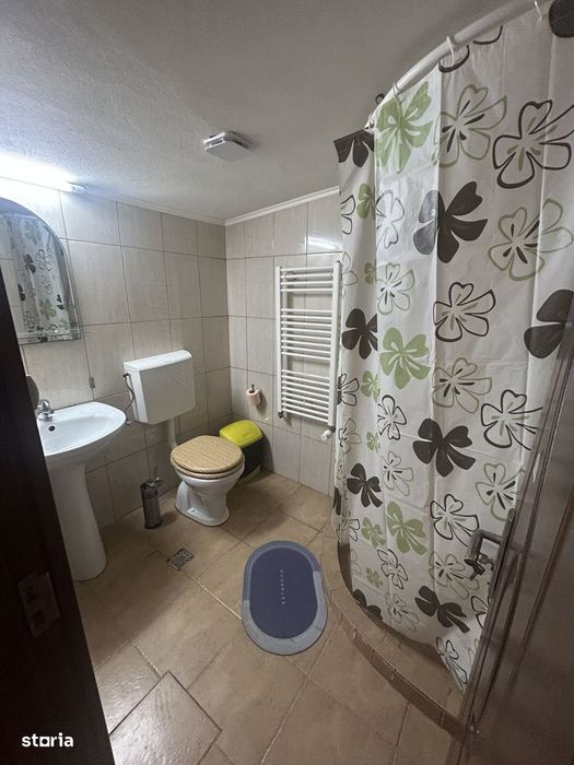 Spatiu-Cabinete medicale / terapie – spațiu Central, Acces facil