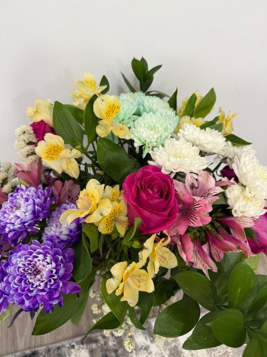 Продам цветы срочно