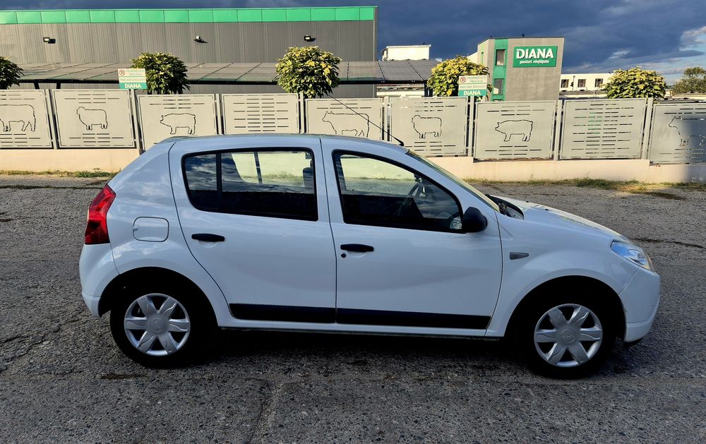 Dacia Sandero 2009