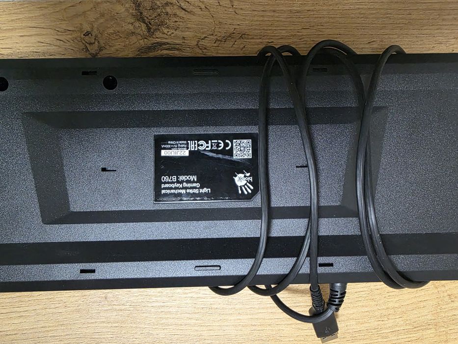 Игровая клавиатура Bloody B760 FULL LIGHT STRIKE