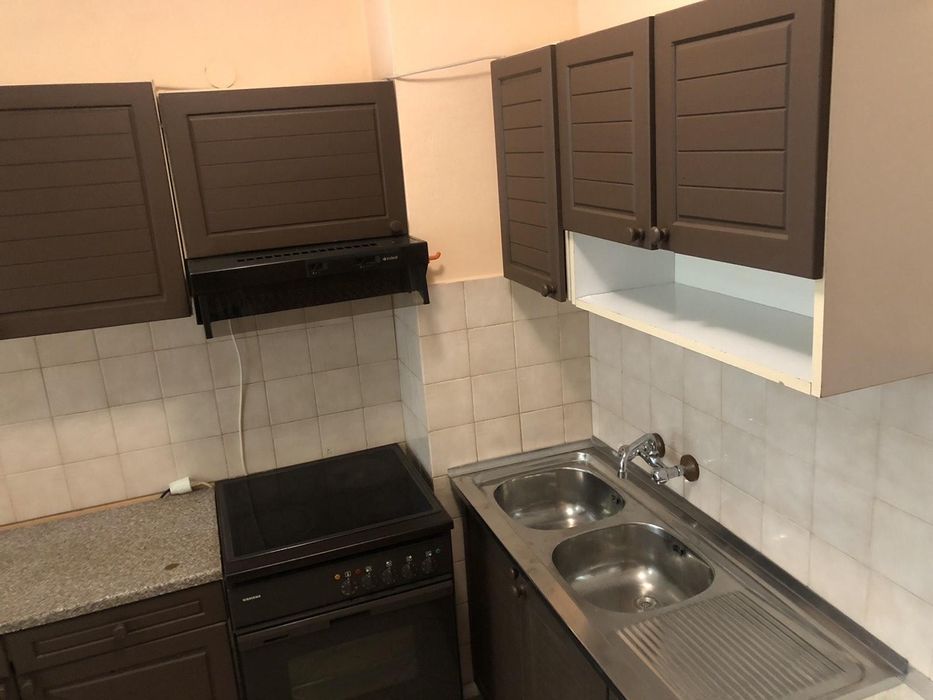 Дава се под наем Двустаен апартамент в София, Център - 85 кв.м за 460 € - Снимка #1