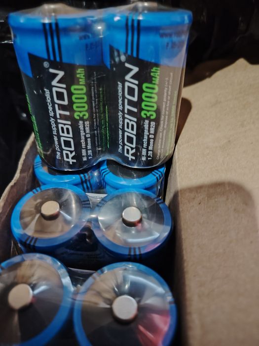 Заряжаюший батарейки